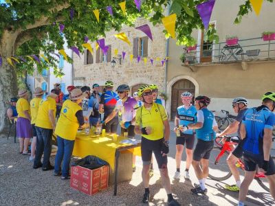 Photo 6 et 12 Juin : Invitation aux vinezacois cyclistes