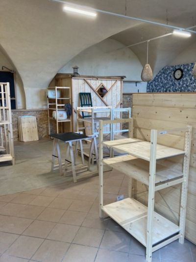 L'épicerie avant l'approvisionnent des rayons