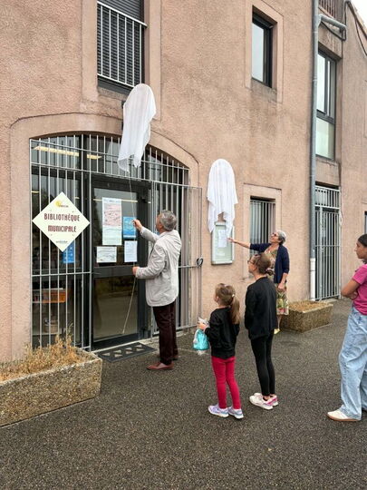 La bibliothèque porte désormais le nom « Ernest et Célestine »